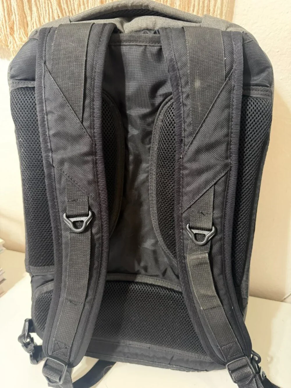 eBags Professional Slim Laptop Backpack Heathered Graphite EB2146-16